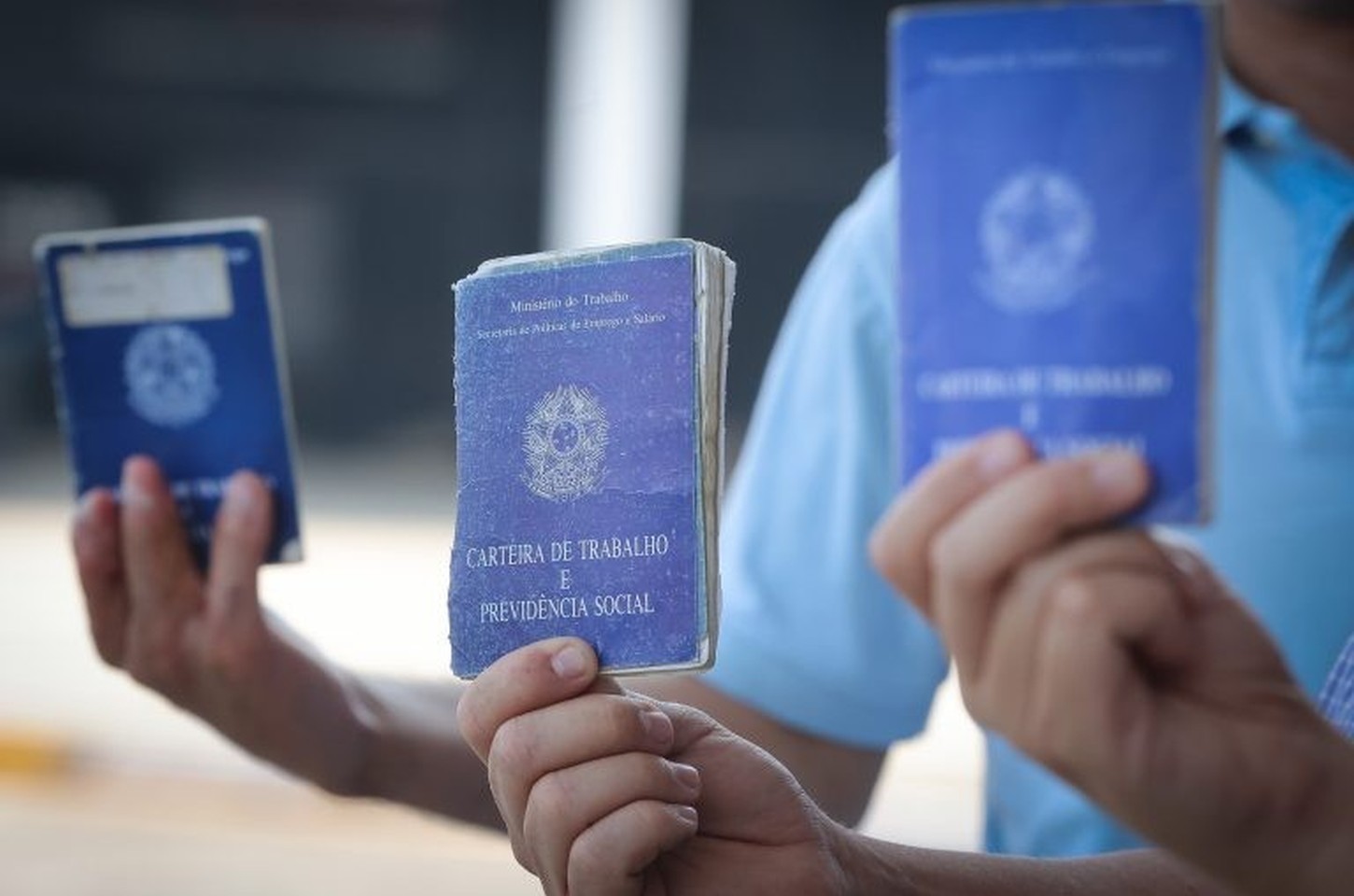 São Paulo oferece 11 mil vagas e microcrédito para quem busca emprego