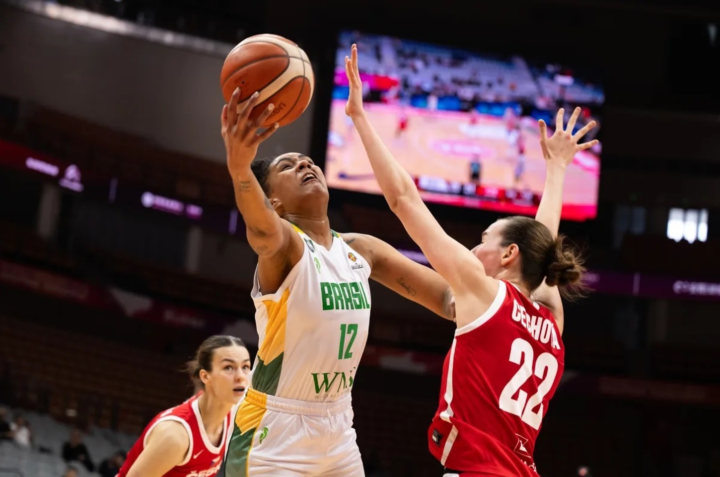 Seleção feminina de basquete luta por vaga na Copa do Mundo
