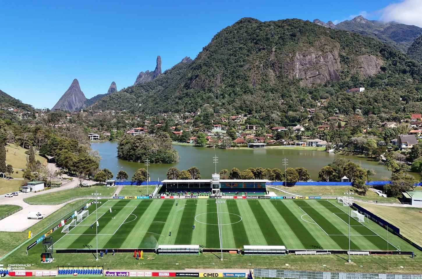 Seleção inicia reta final de preparação para a Copa na próxima quarta