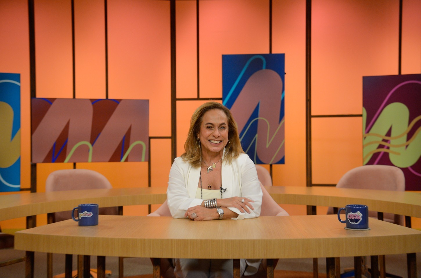 Sem Censura conquista prêmio Melhores do Ano NaTelinha pela segunda vez