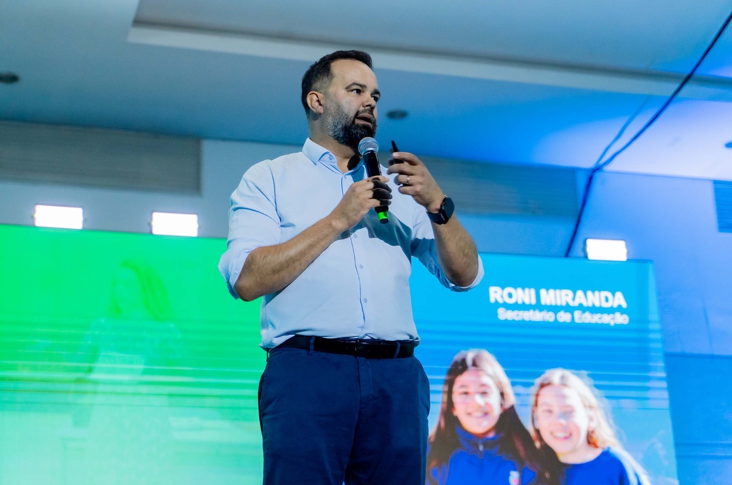 Seminário reúne diretores escolares do Paraná para planejar ano letivo