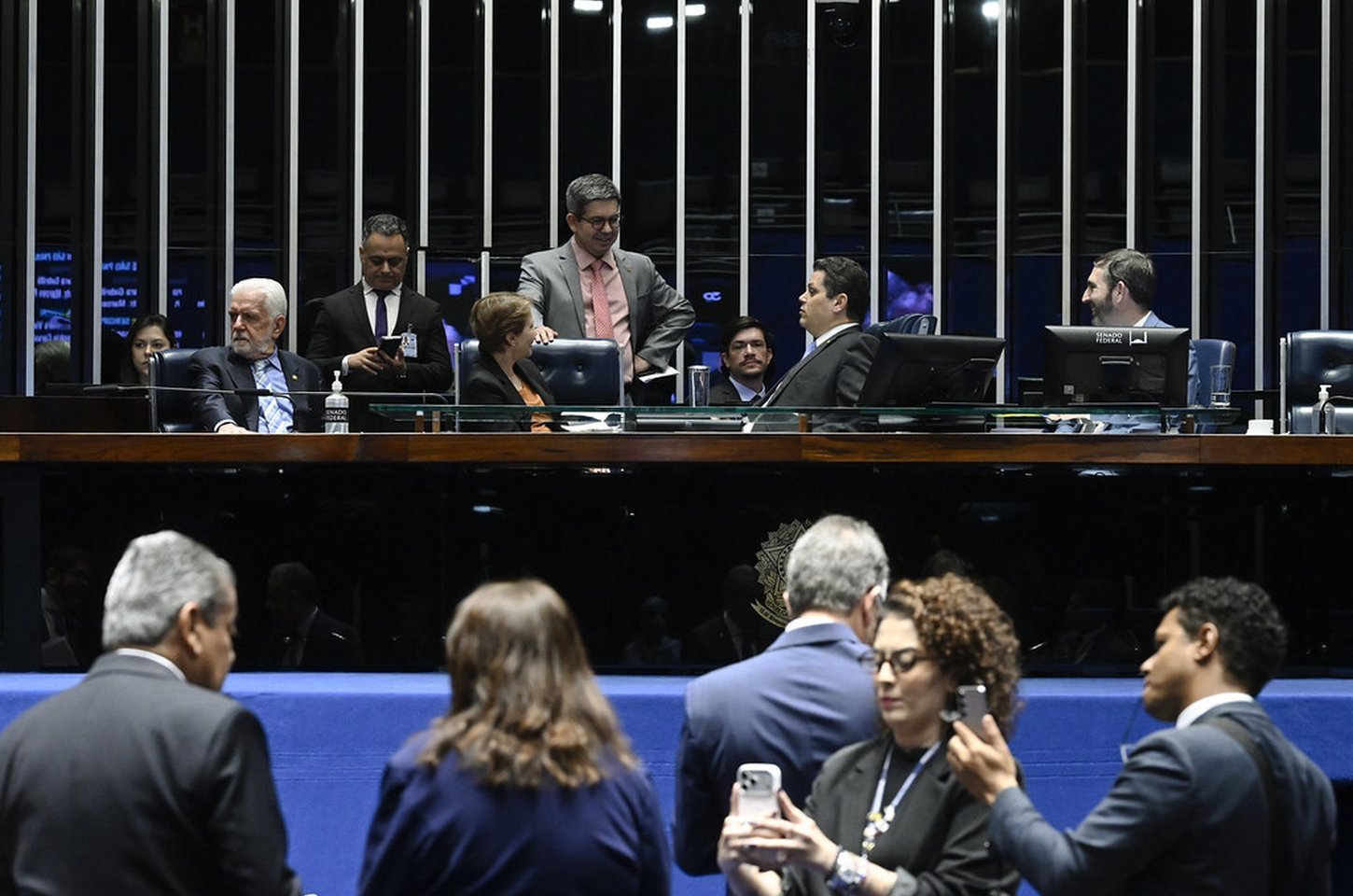 Senado aprova renovação automática da CNH para bons motoristas