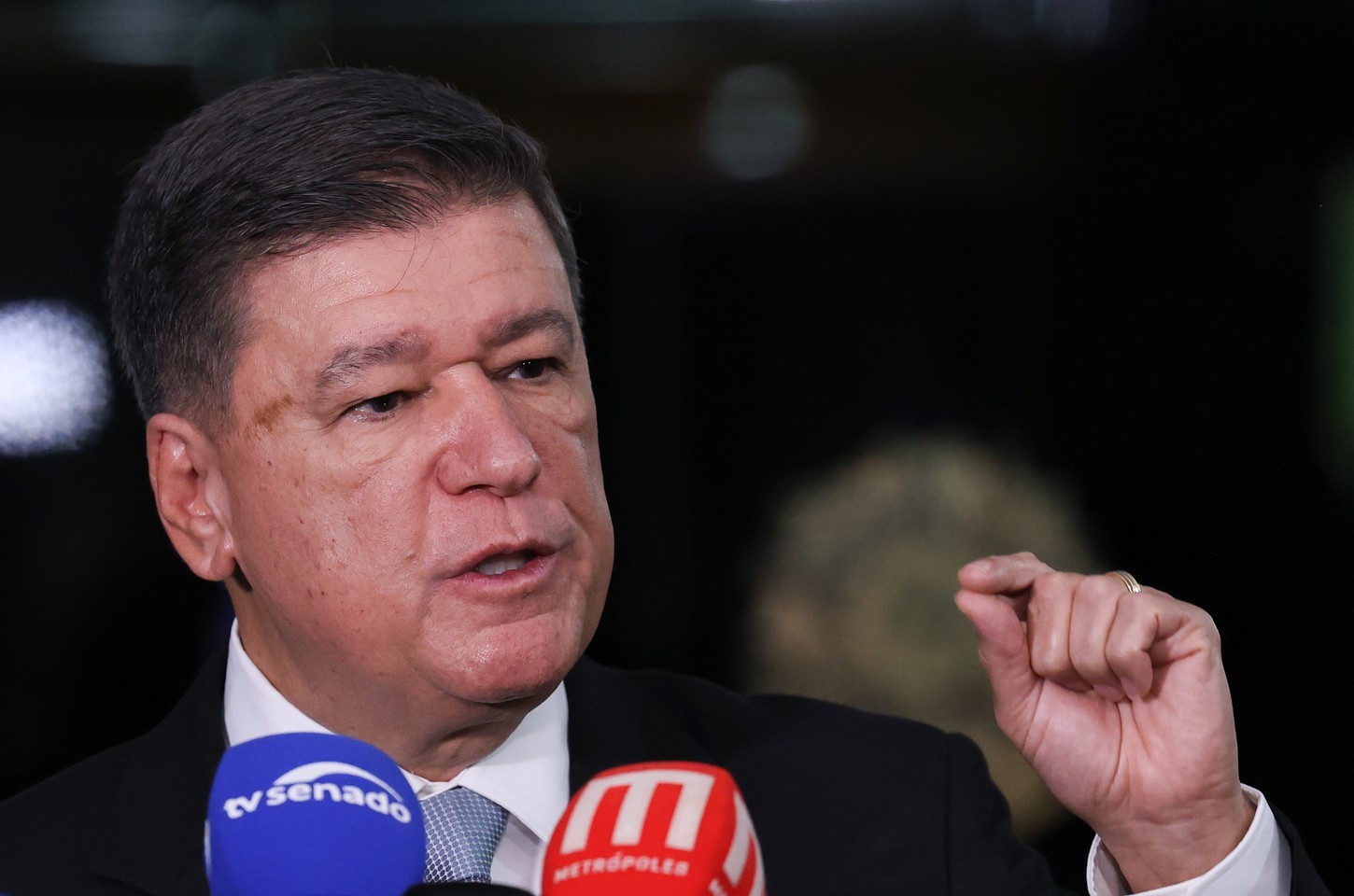 Senador Carlos Viana defende repasses à fundação ligada à Lagoinha