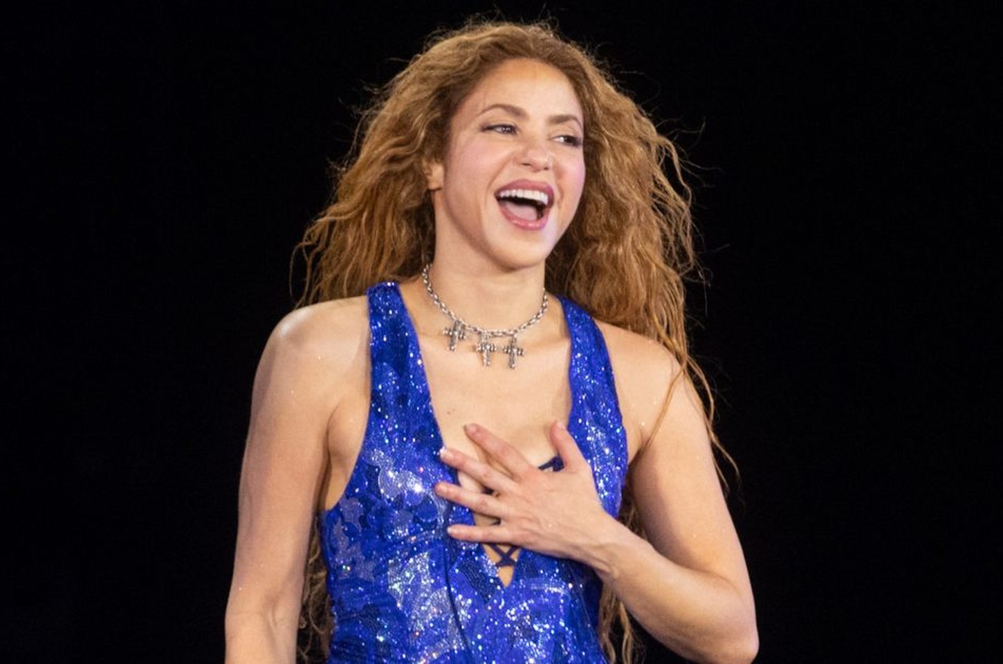 Shakira se emociona e agradece fãs após show histórico em Copacabana