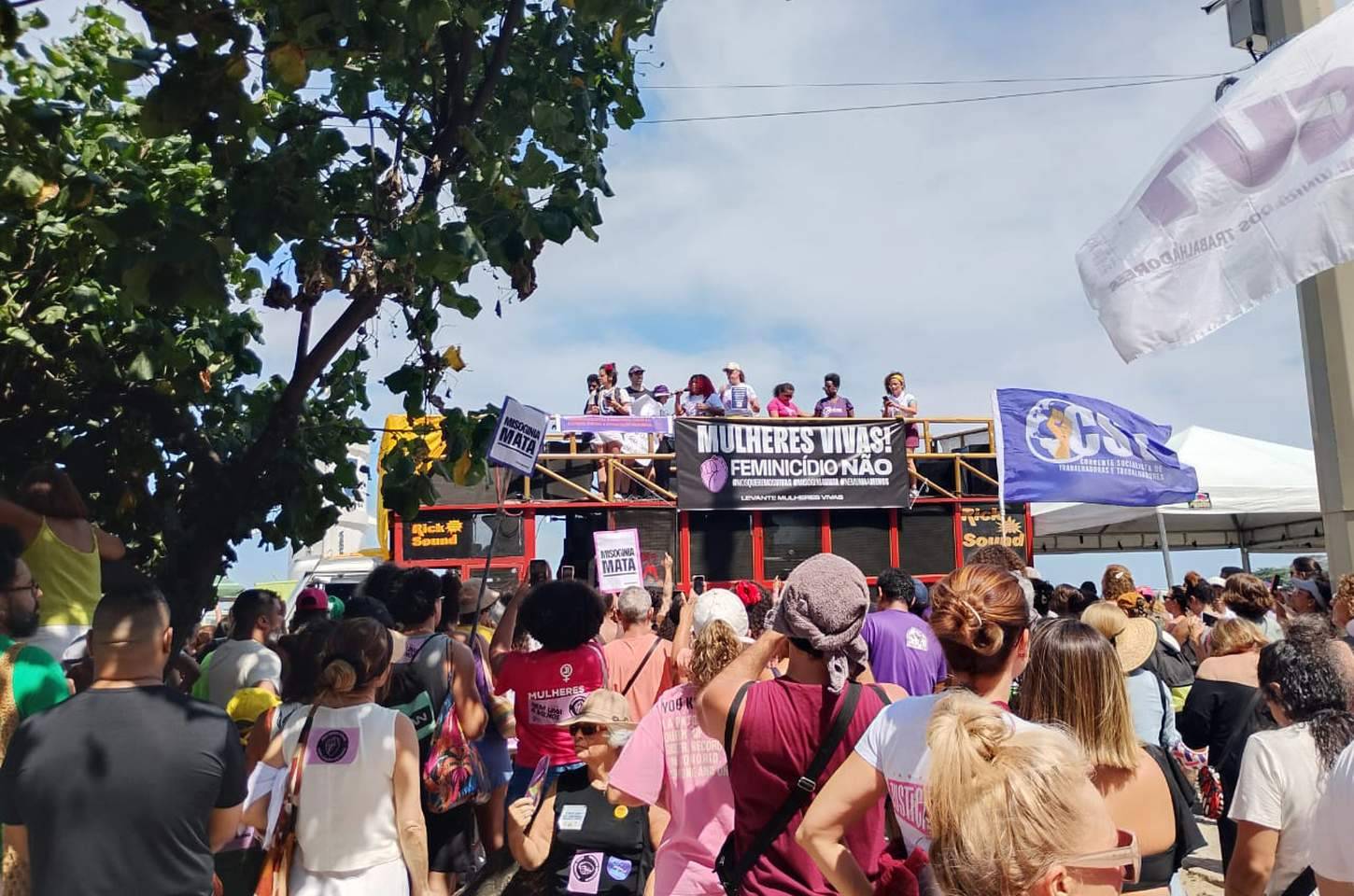 Sobrevivente de tentativa de feminicídio denuncia falta de apoio do Estado