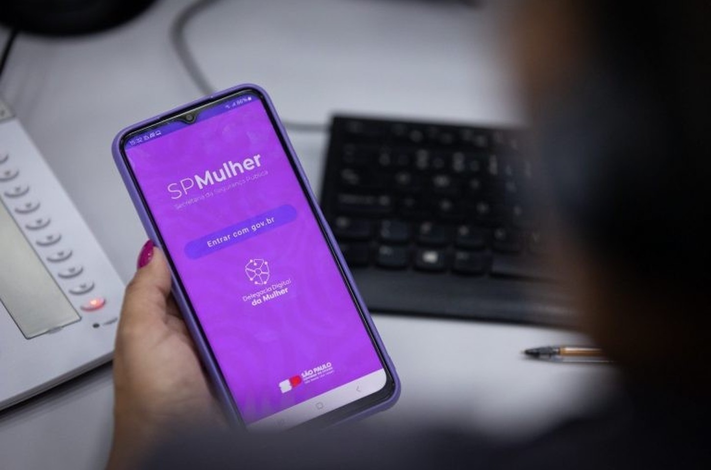 SP Mulher Segura: aplicativo oferece botão do pânico e BO online