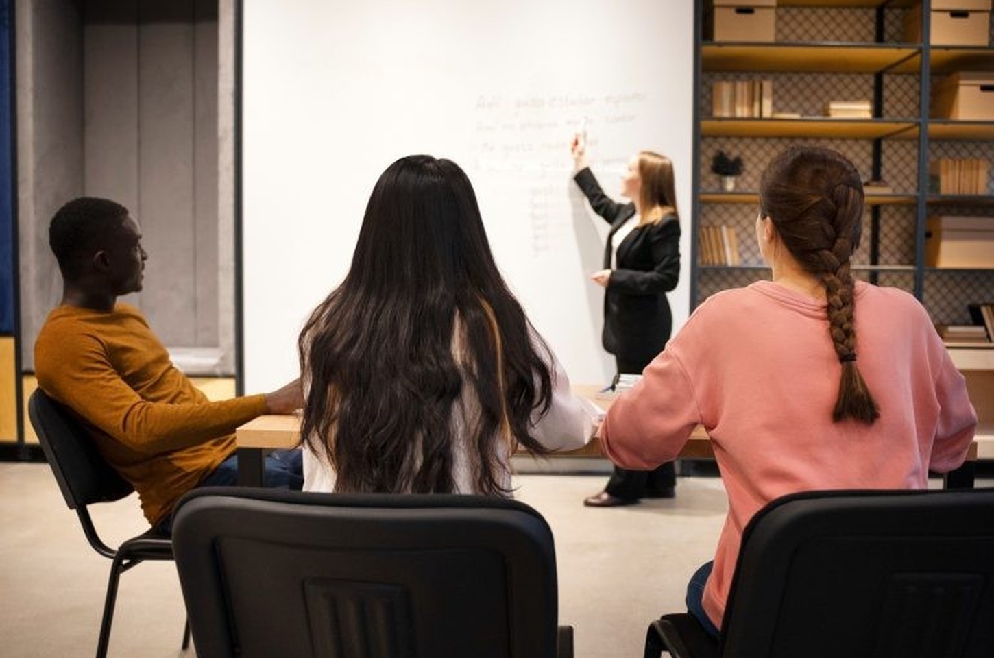 SP oferece 890 vagas em cursos gratuitos para qualificação profissional