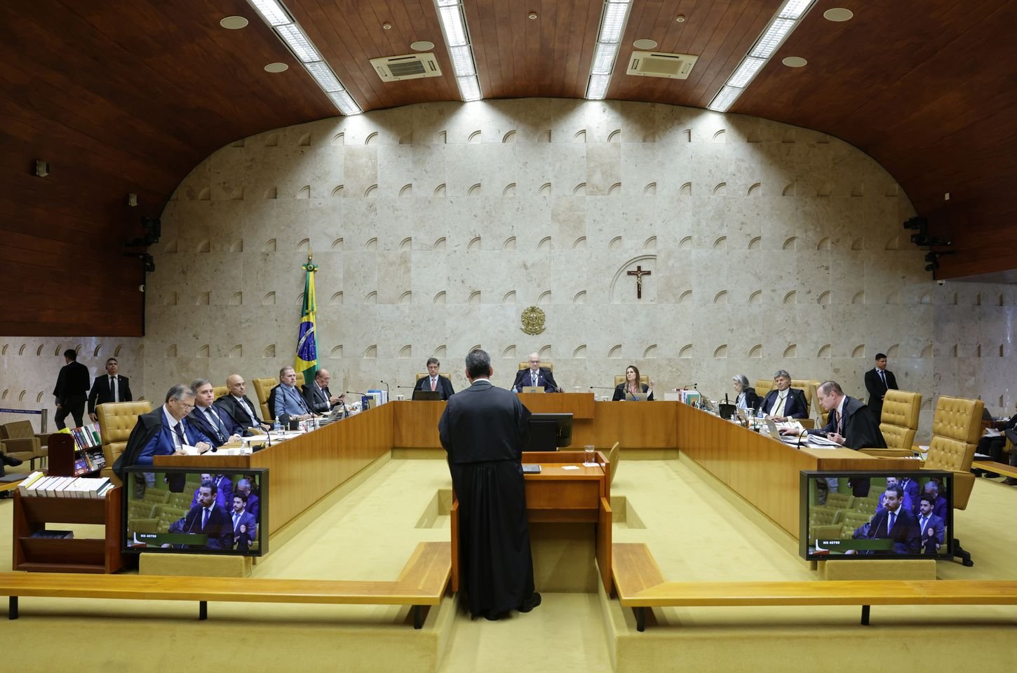 STF derruba prorrogação da CPMI do INSS e encerra trabalhos no sábado