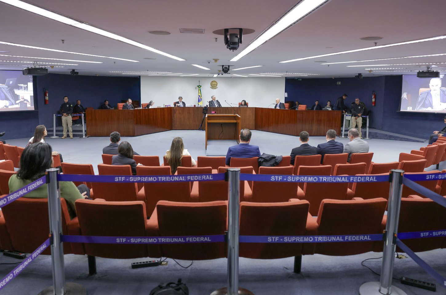 STF forma maioria para condenar cinco réus do Núcleo 2 da trama golpista