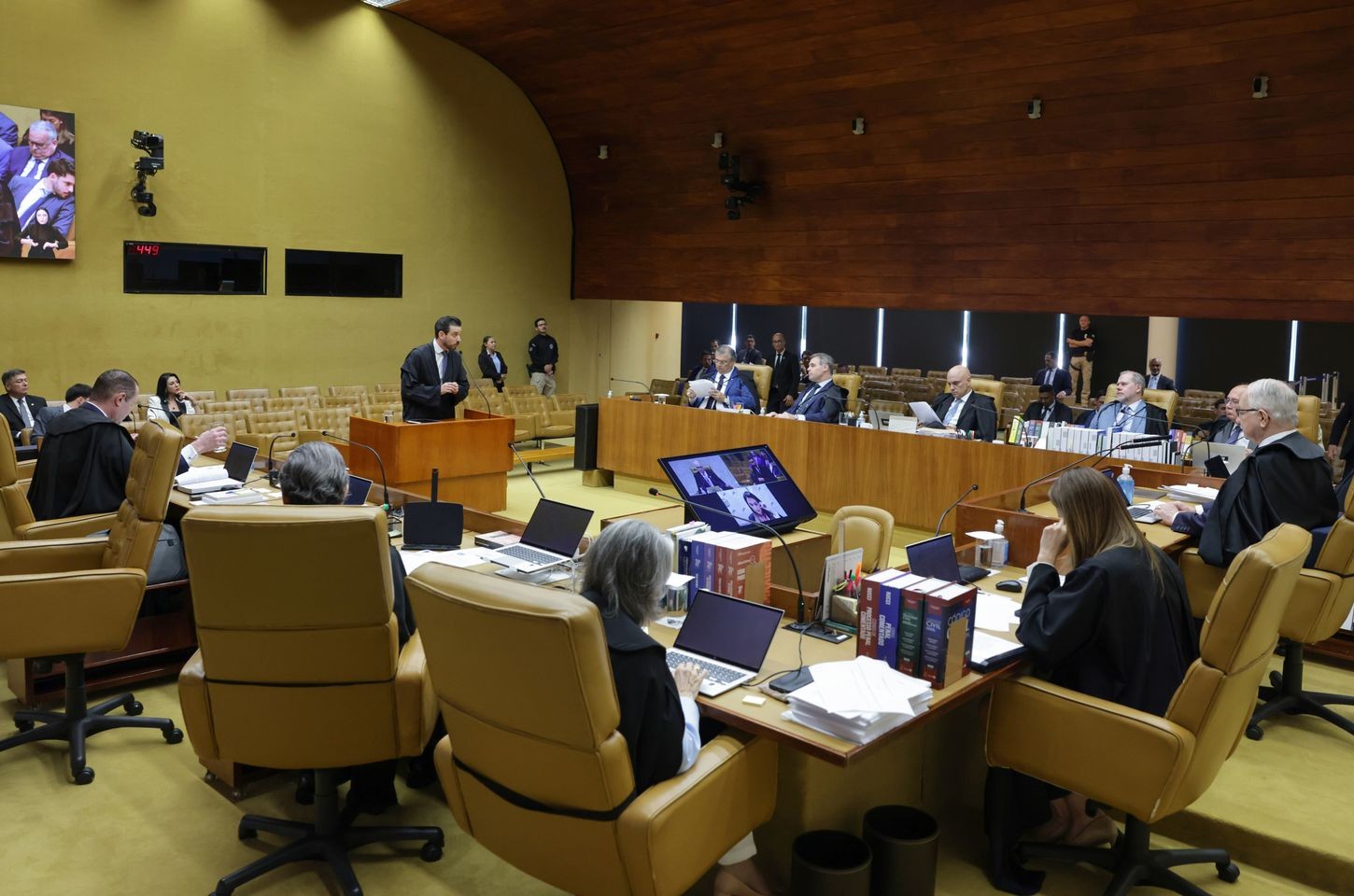 STF forma maioria para derrubar prorrogação da CPMI do INSS