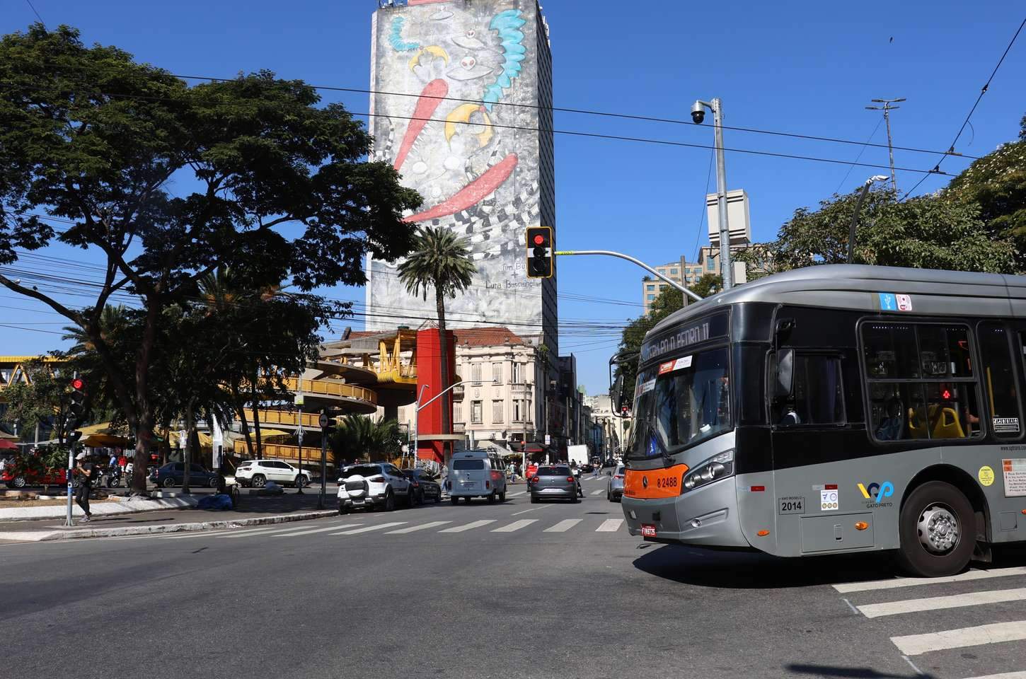 Tarifa de ônibus em São Paulo sobe para R$ 5,30 a partir de terça-feira