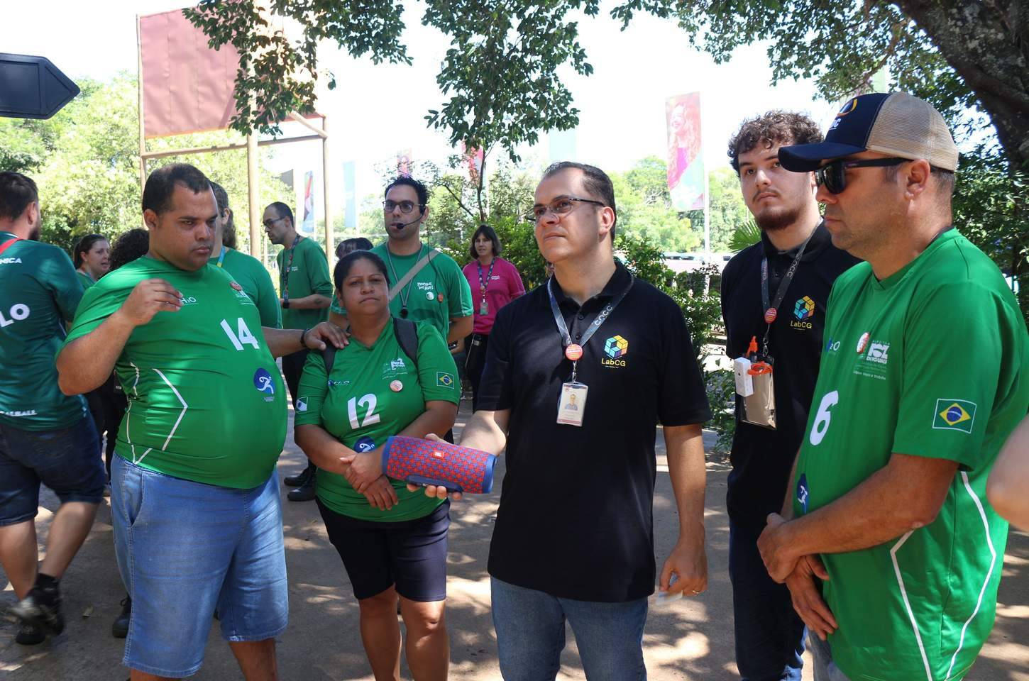 Tecnologia narra parque para atletas cegos em Foz do Iguaçu