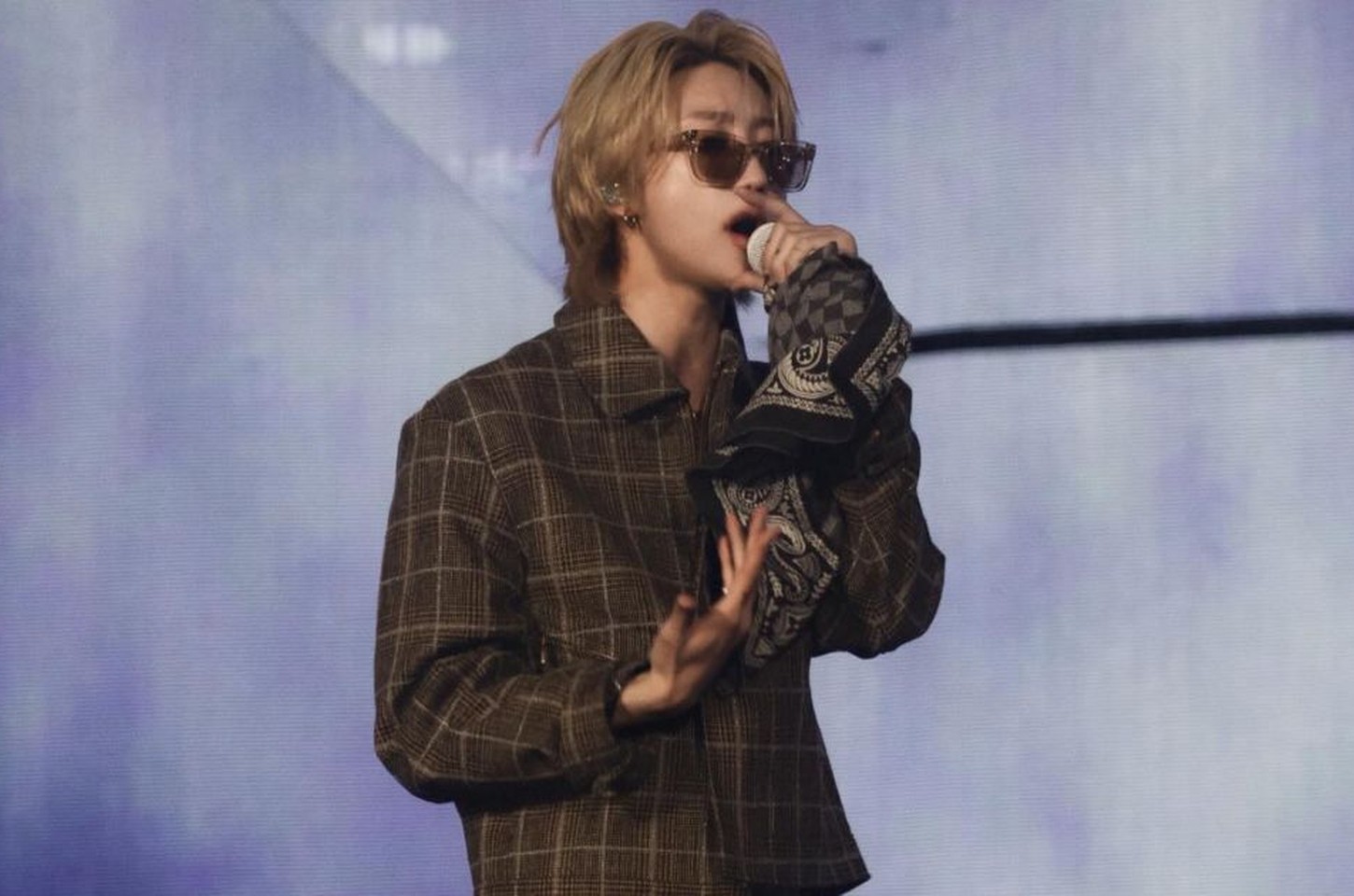 The8 do SEVENTEEN surpreende com música autoral sobre amor e abril