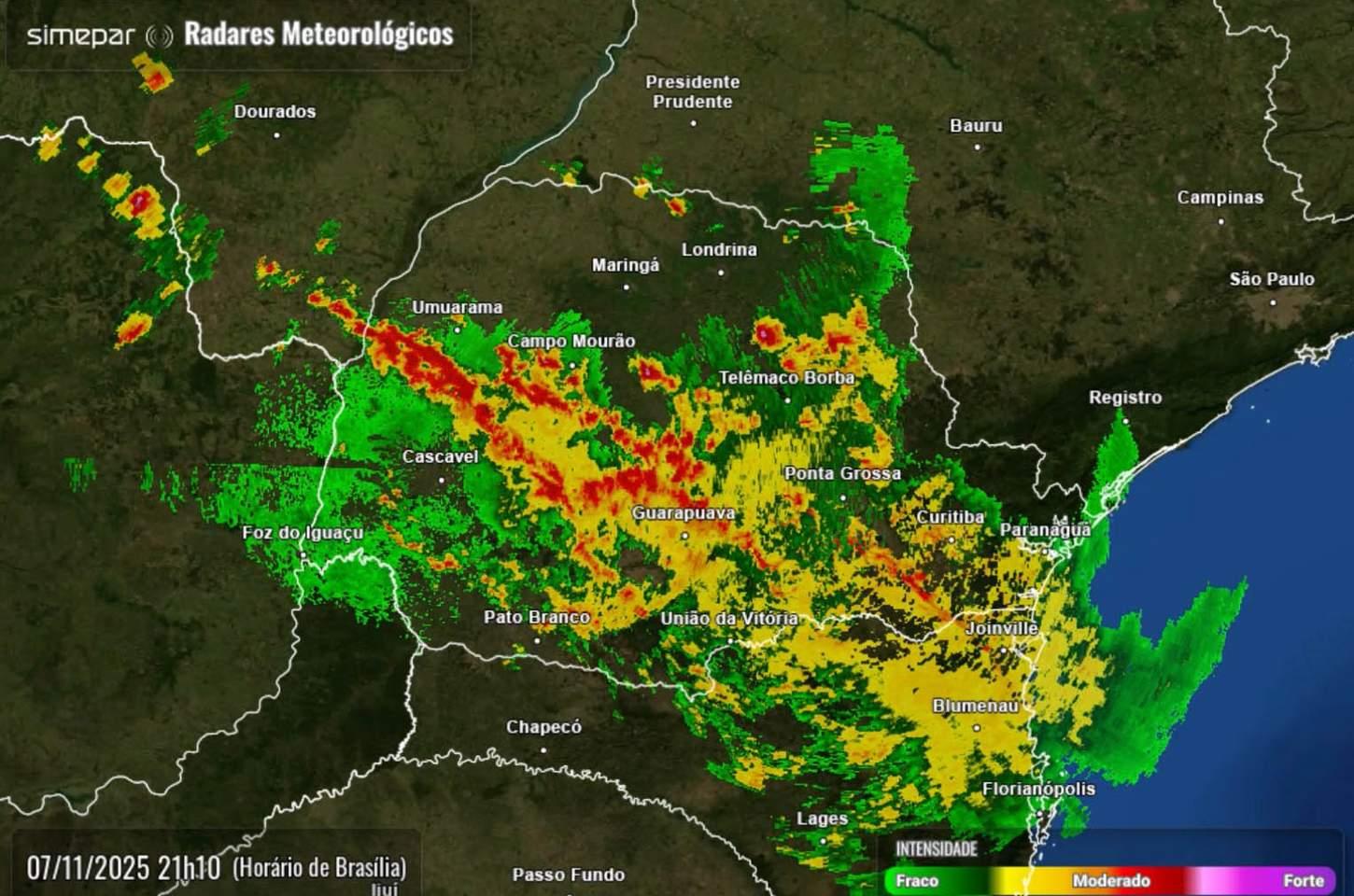Tornado de alta intensidade devasta Rio Bonito do Iguaçu no Paraná
