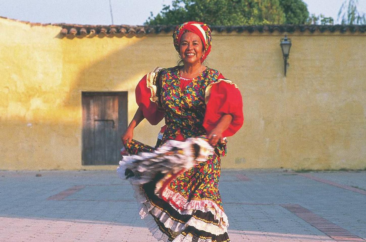 Totó La Momposina, ícone da cultura colombiana, morre aos 85 anos no México