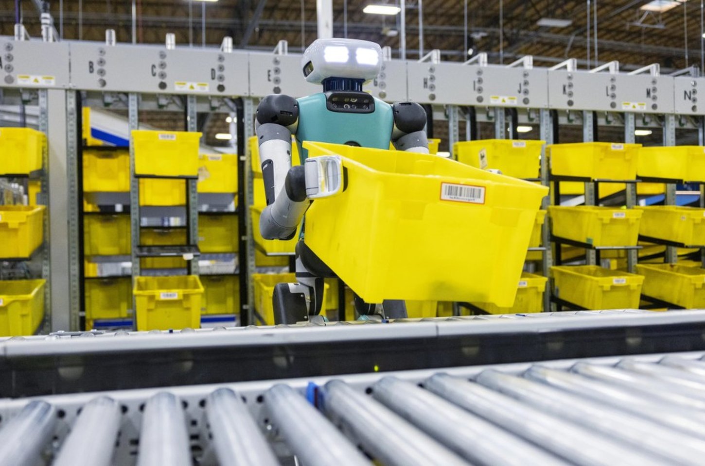 Toyota contrata robôs humanoides para linha de produção no Canadá