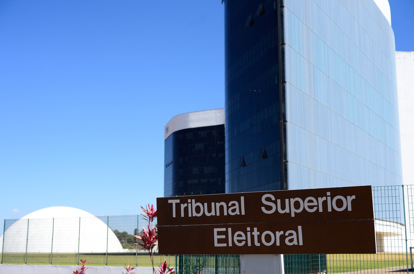TSE aprova regras para as eleições de outubro