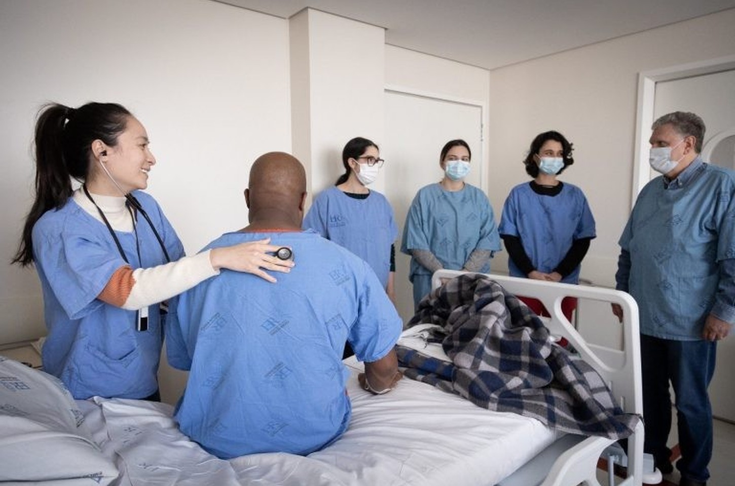 Tuberculose em São Paulo: casos caem, mas alerta continua no Dia Mundial de Combate