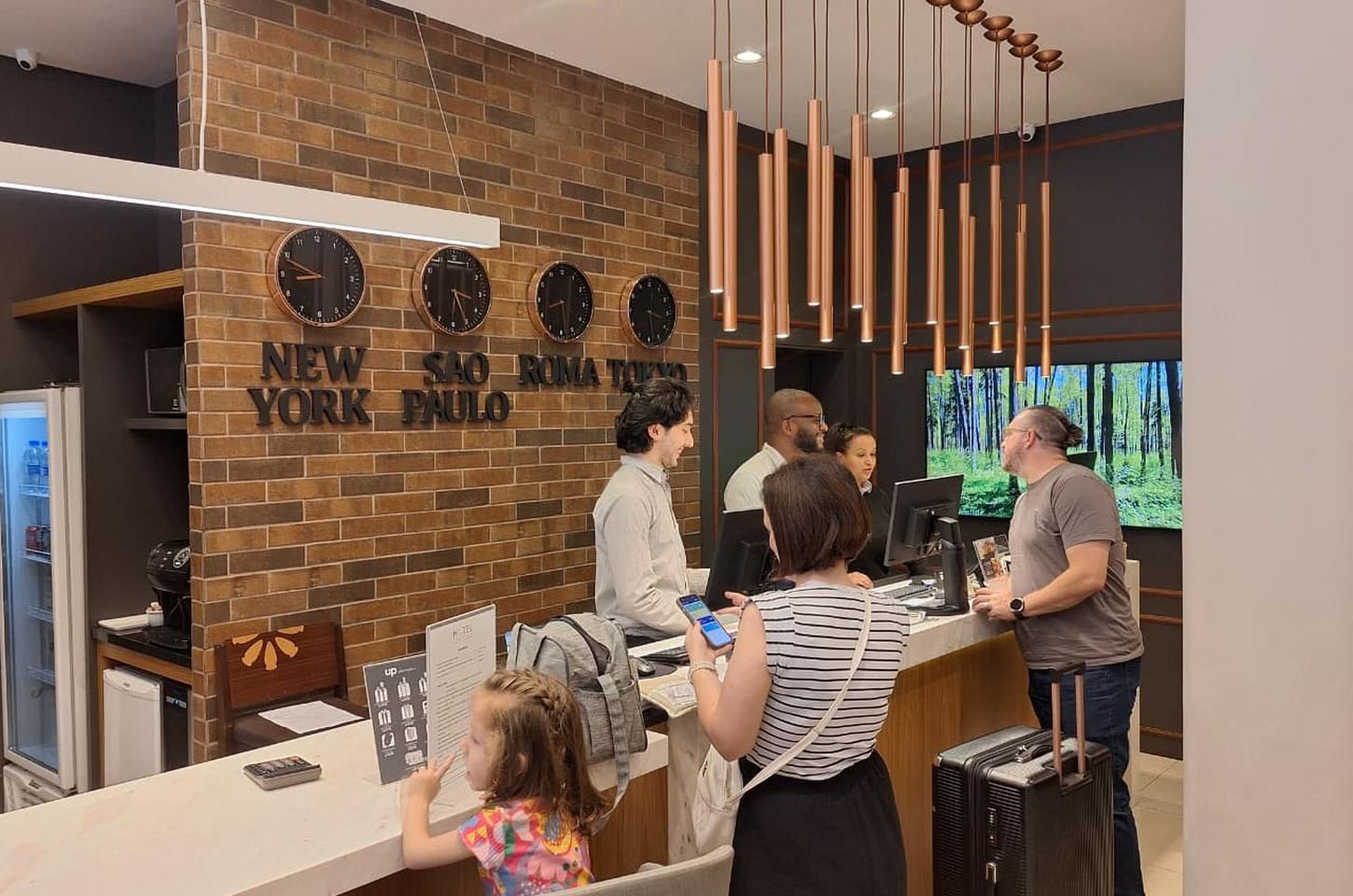 Turismo paranaense bate recorde com ocupação hoteleira de 90% em Curitiba