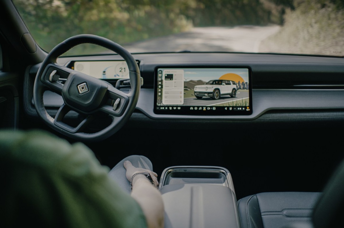 Uber aposta em frota autônoma da Rivian em acordo bilionário