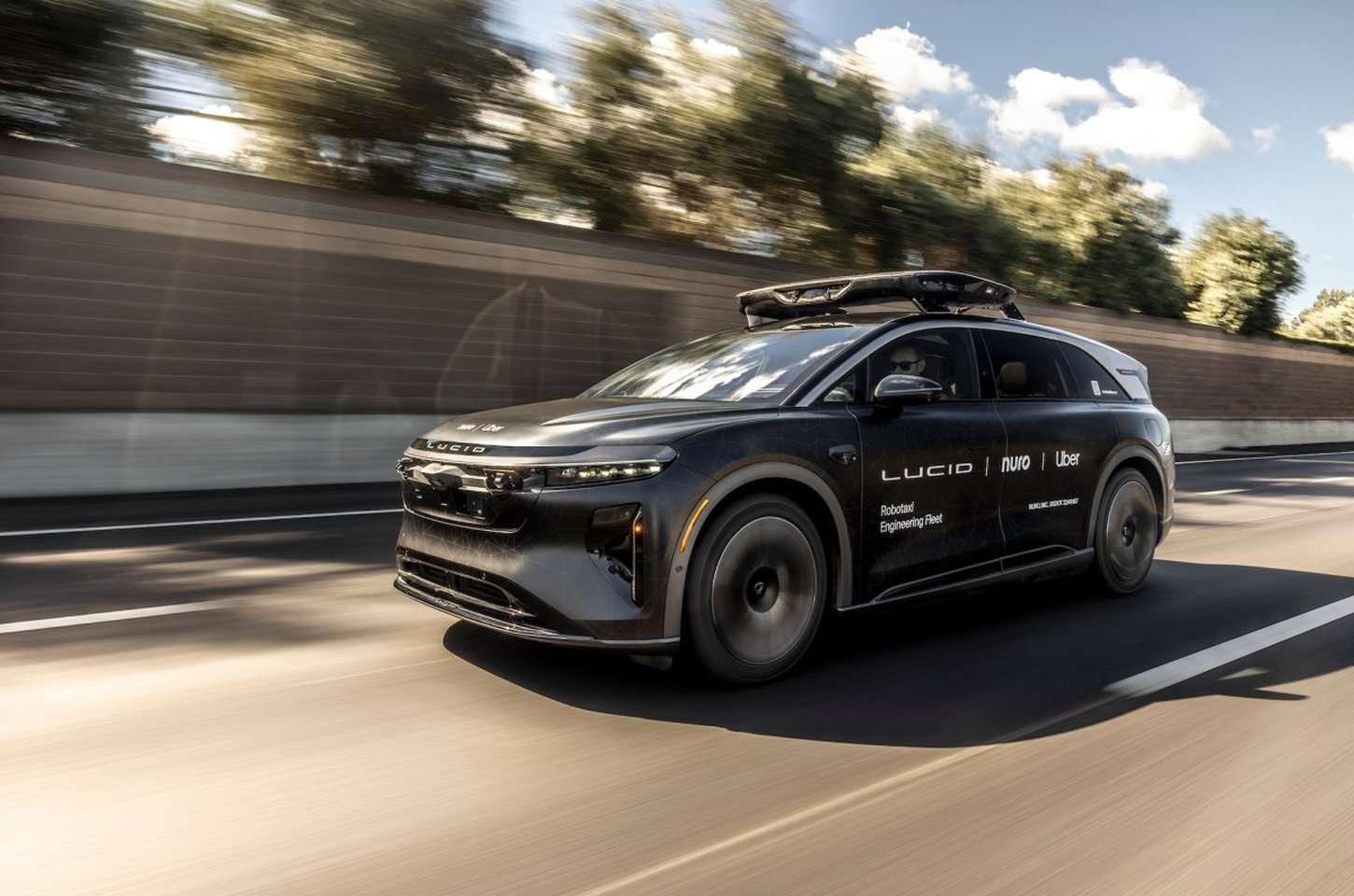 Uber lança divisão para tornar veículos autônomos comercialmente viáveis