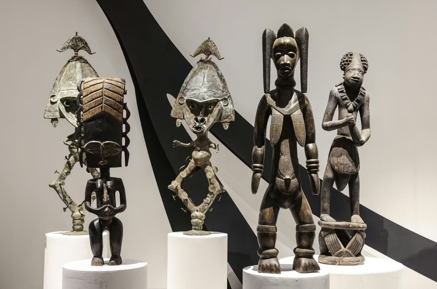 Última exposição do ano no MON celebra diáspora africana e relações Brasil-França