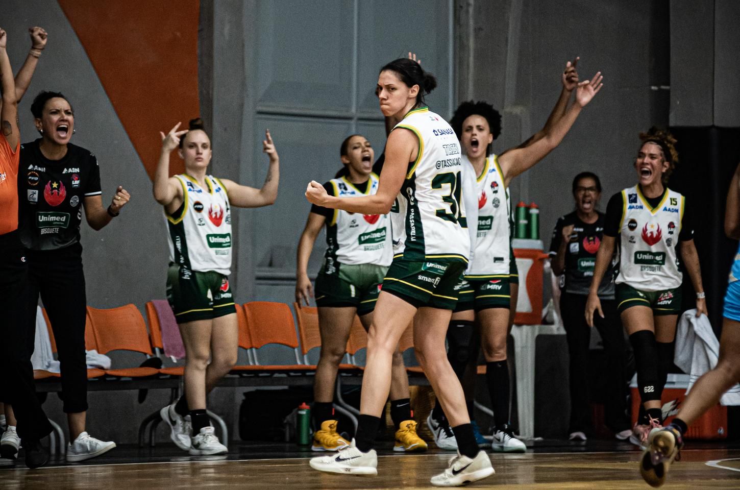 Unimed Campinas vence Sodiê Mesquita na estreia da LBF