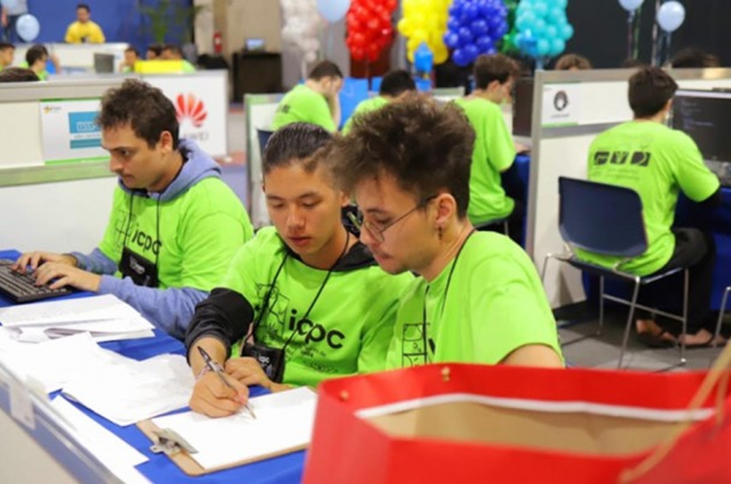 USP abre edital de apoio a equipes para competições científicas internacionais