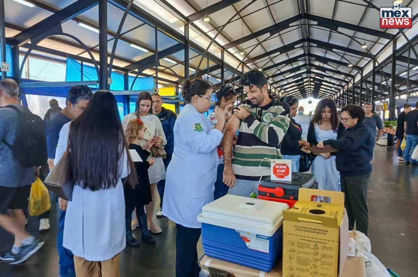 Vacinação fora das UBSs avança em Apucarana