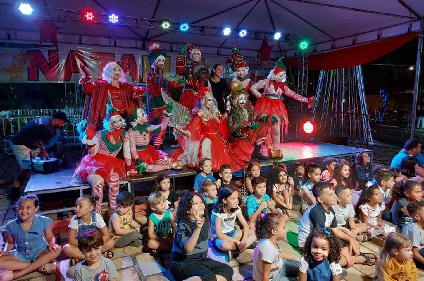 Vale do Paraíba se ilumina com programações natalinas até janeiro