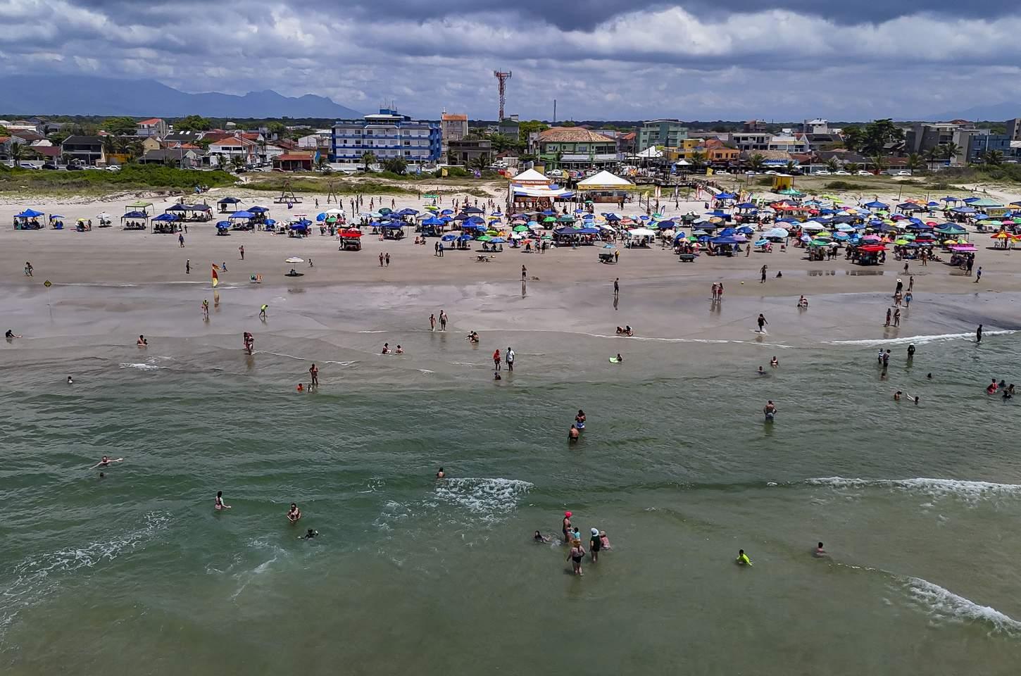 Verão Maior Paraná impulsiona economia do litoral com recorde de Pix e impostos