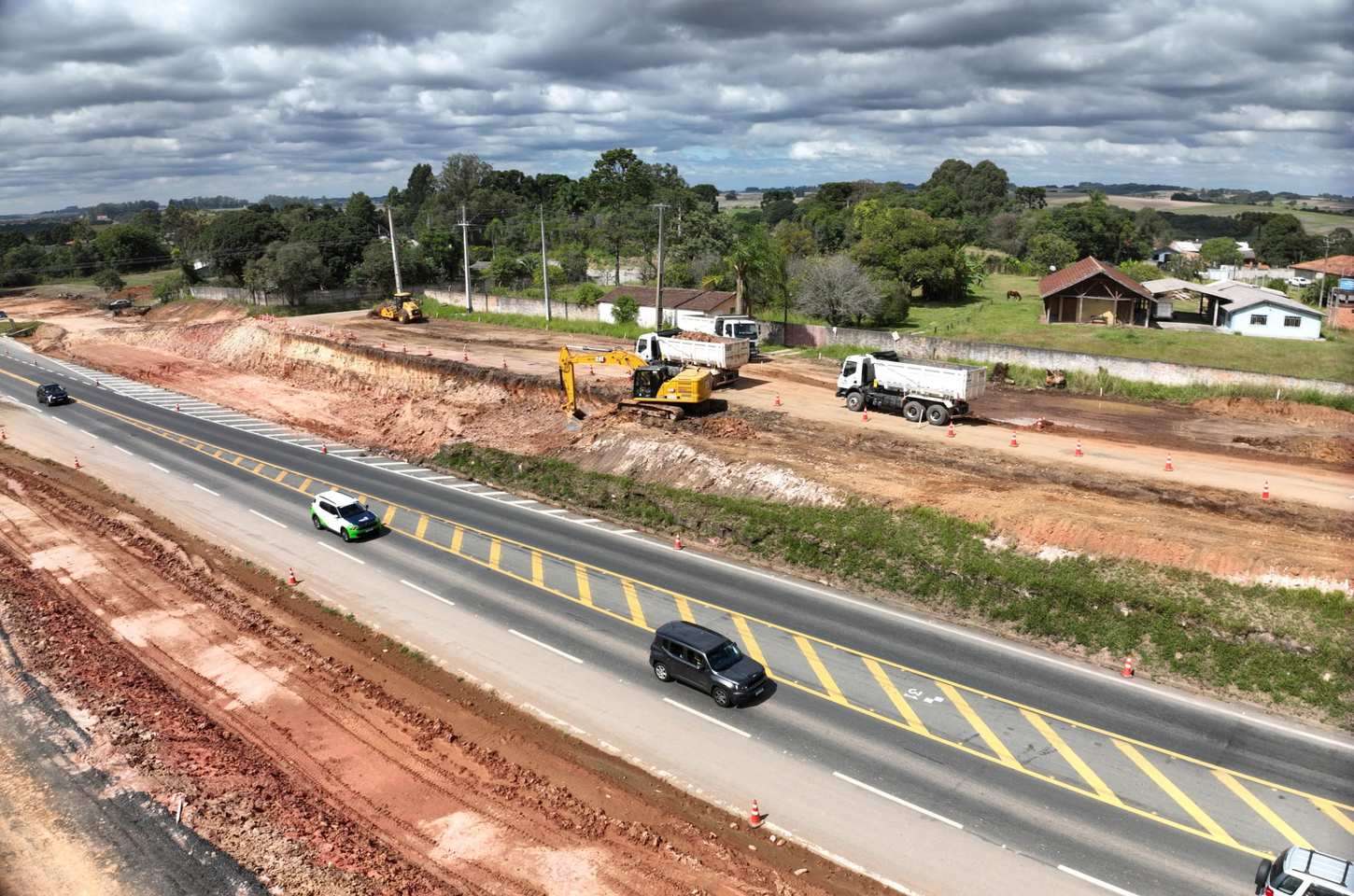Via Araucária avança em duplicação de 27,5 km da BR-277 entre Palmeira e Irati