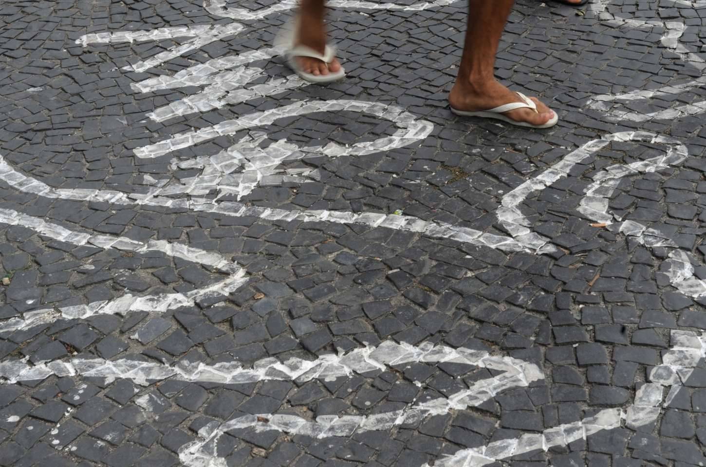 Violência letal e furtos disparam no Rio, mas roubos caem em outubro