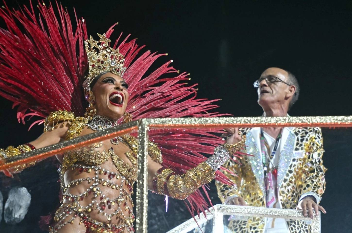 Viradouro é campeã do Carnaval 2026 com homenagem a Mestre Ciça