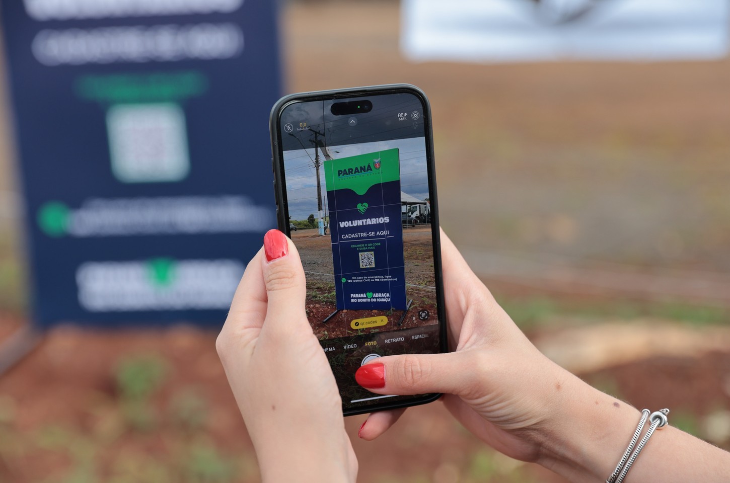 Voluntários se mobilizam para reconstruir Rio Bonito do Iguaçu após tornado