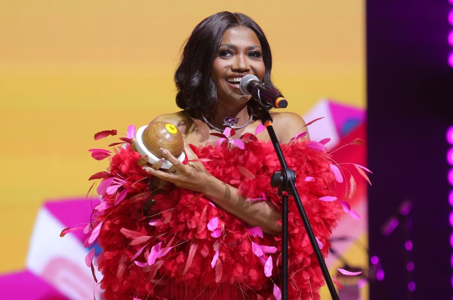 WMEAwards celebra empoderamento feminino e homenageia Preta Gil
