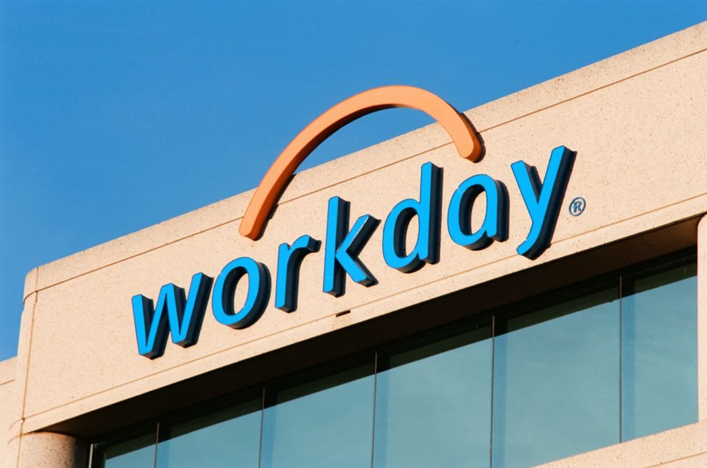 Workday troca CEO e mira na era da IA com retorno do cofundador