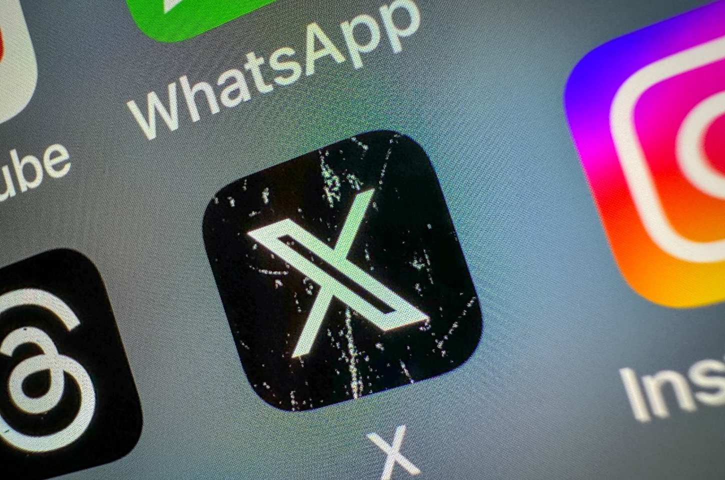 X reduz pagamentos a contas de clickbait e agregação em massa